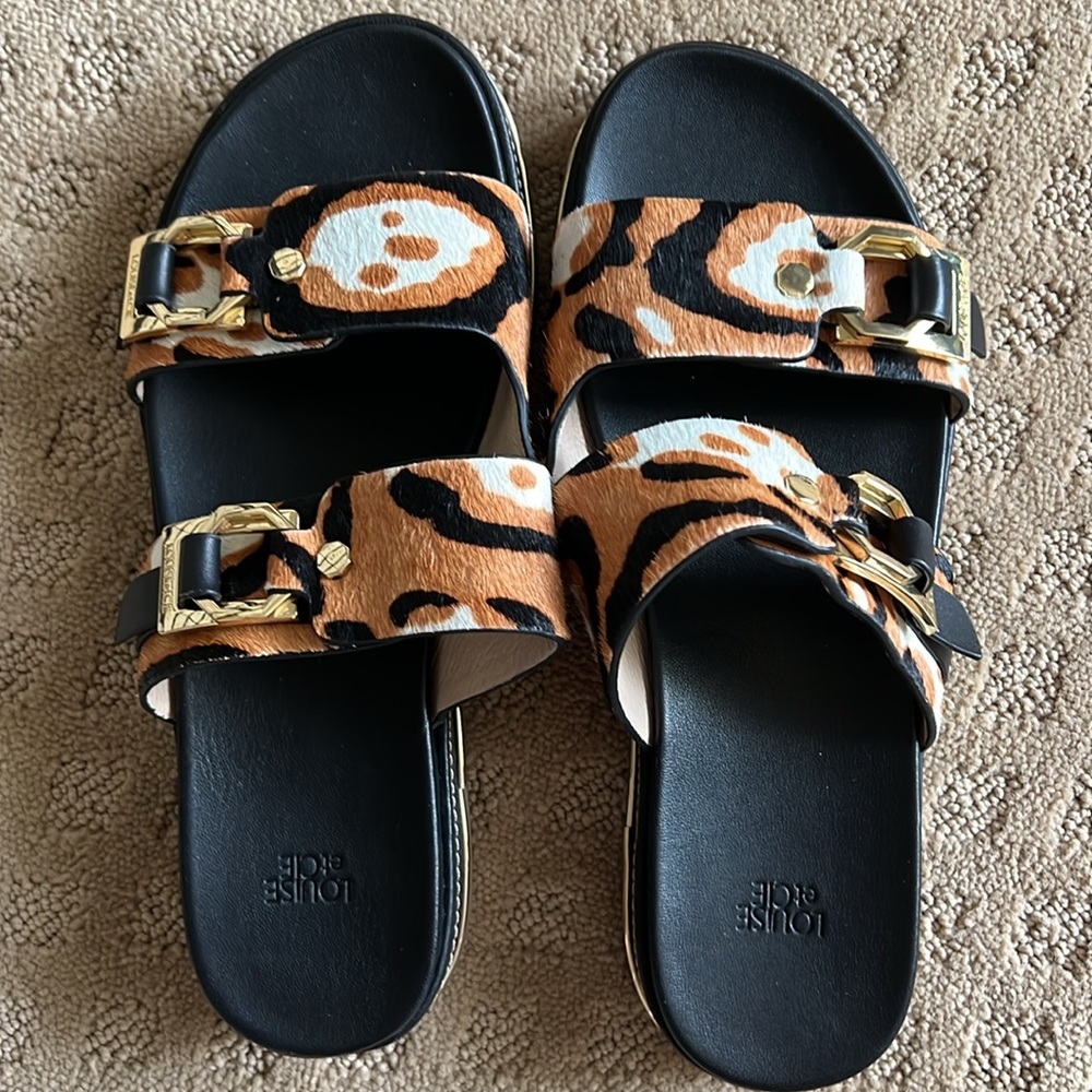 Louise et Cie Black and Tan Leopard Animal Print Buckle Slide Sandals - Picture 3 of 9
